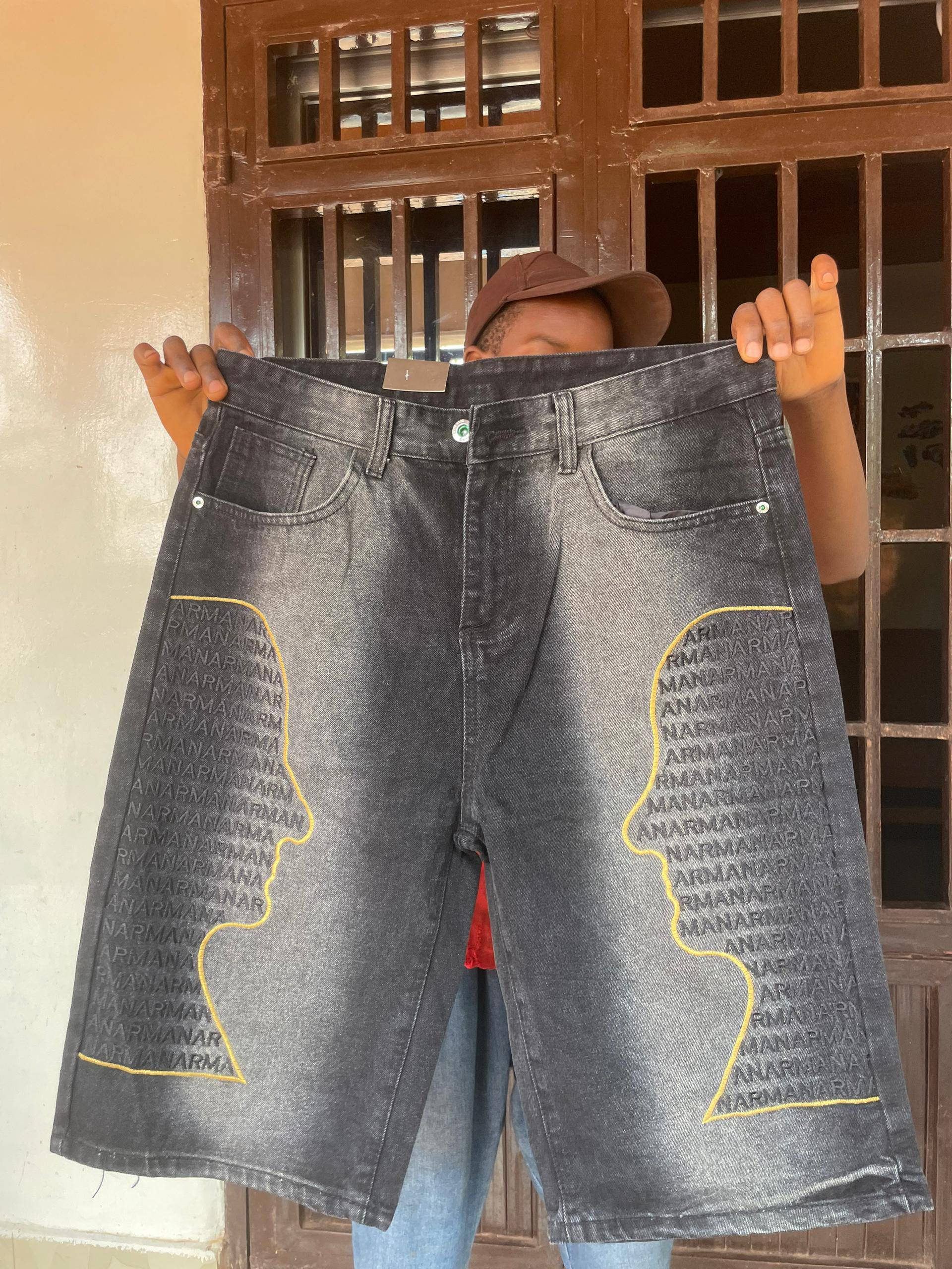 Pantalon , mini pantalon 