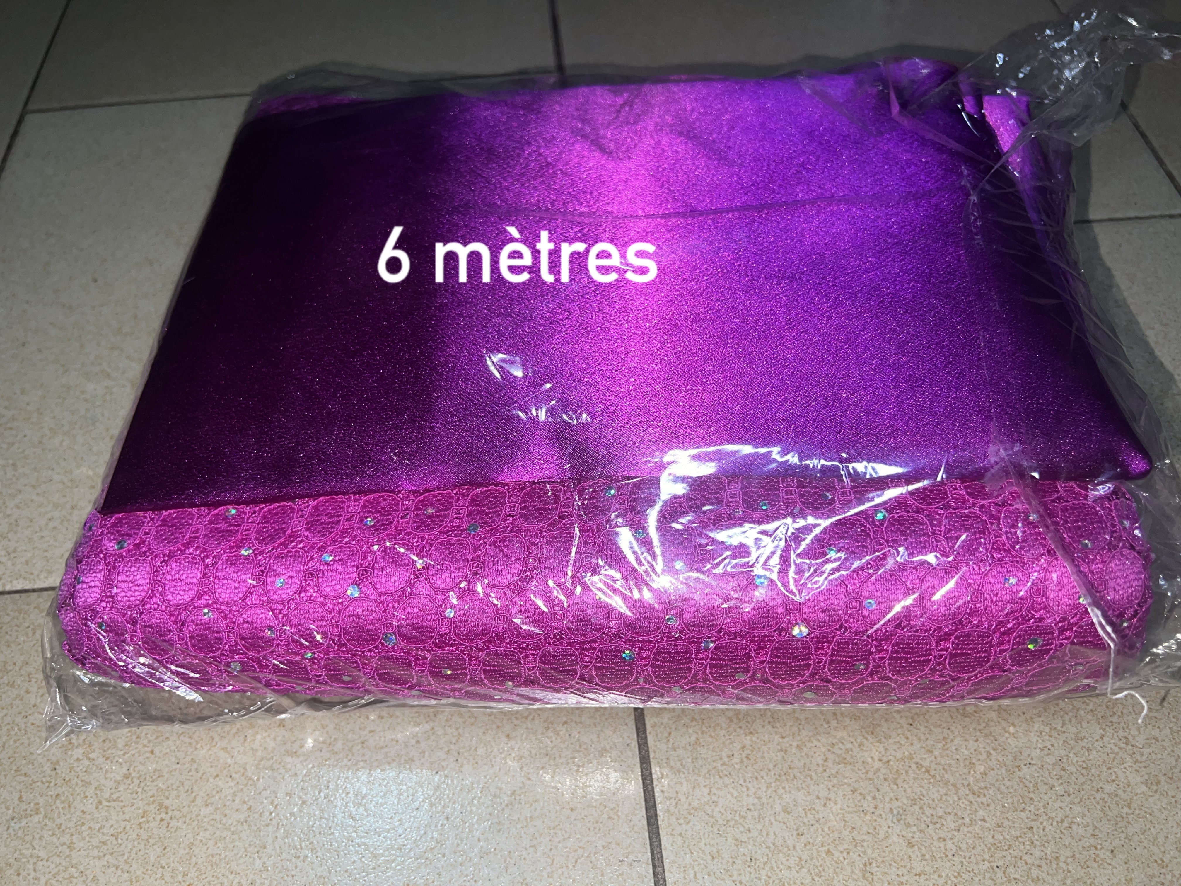 Dentelles avec doublure 