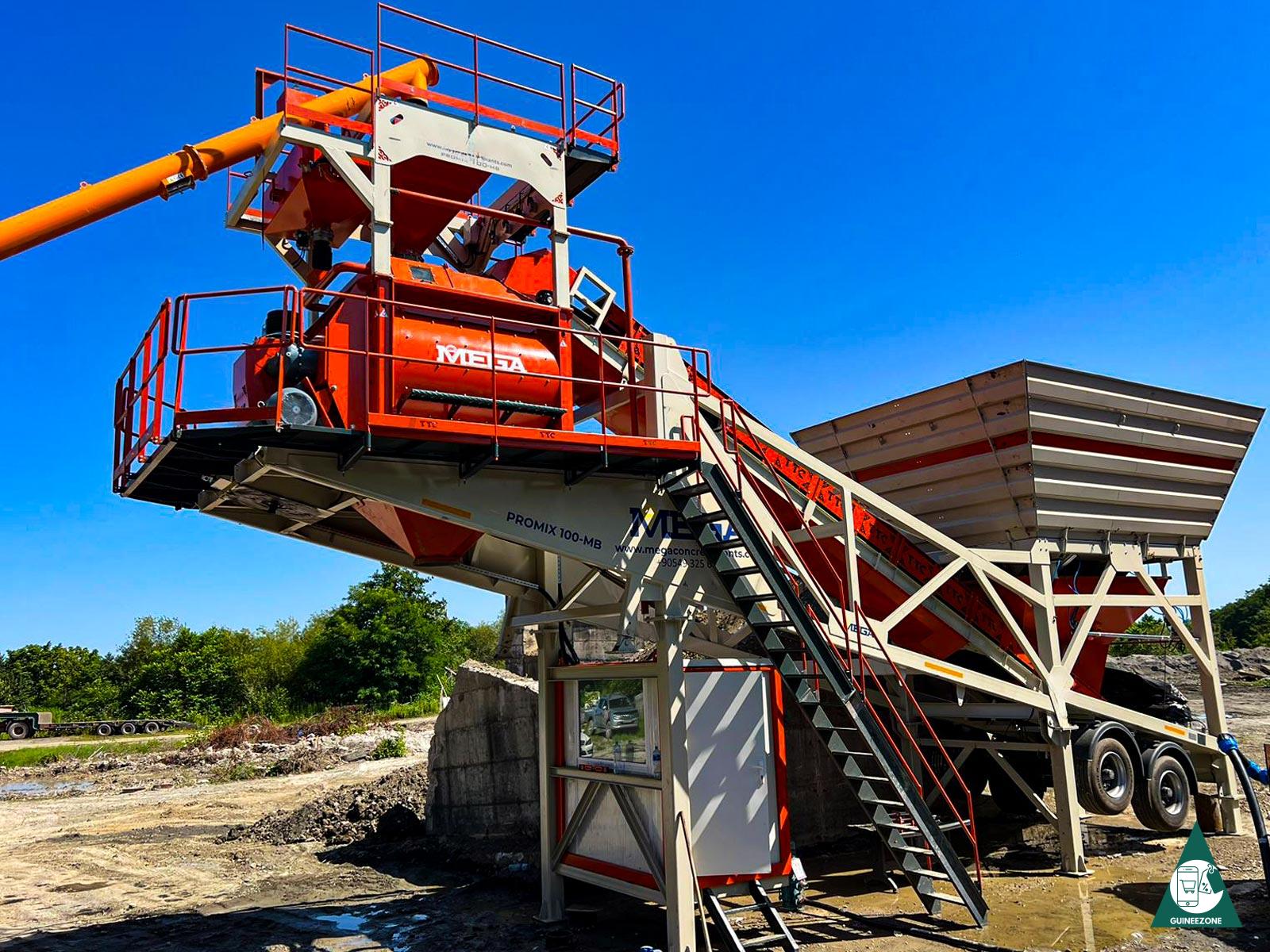 CENTRALE À BÉTON MOBILE