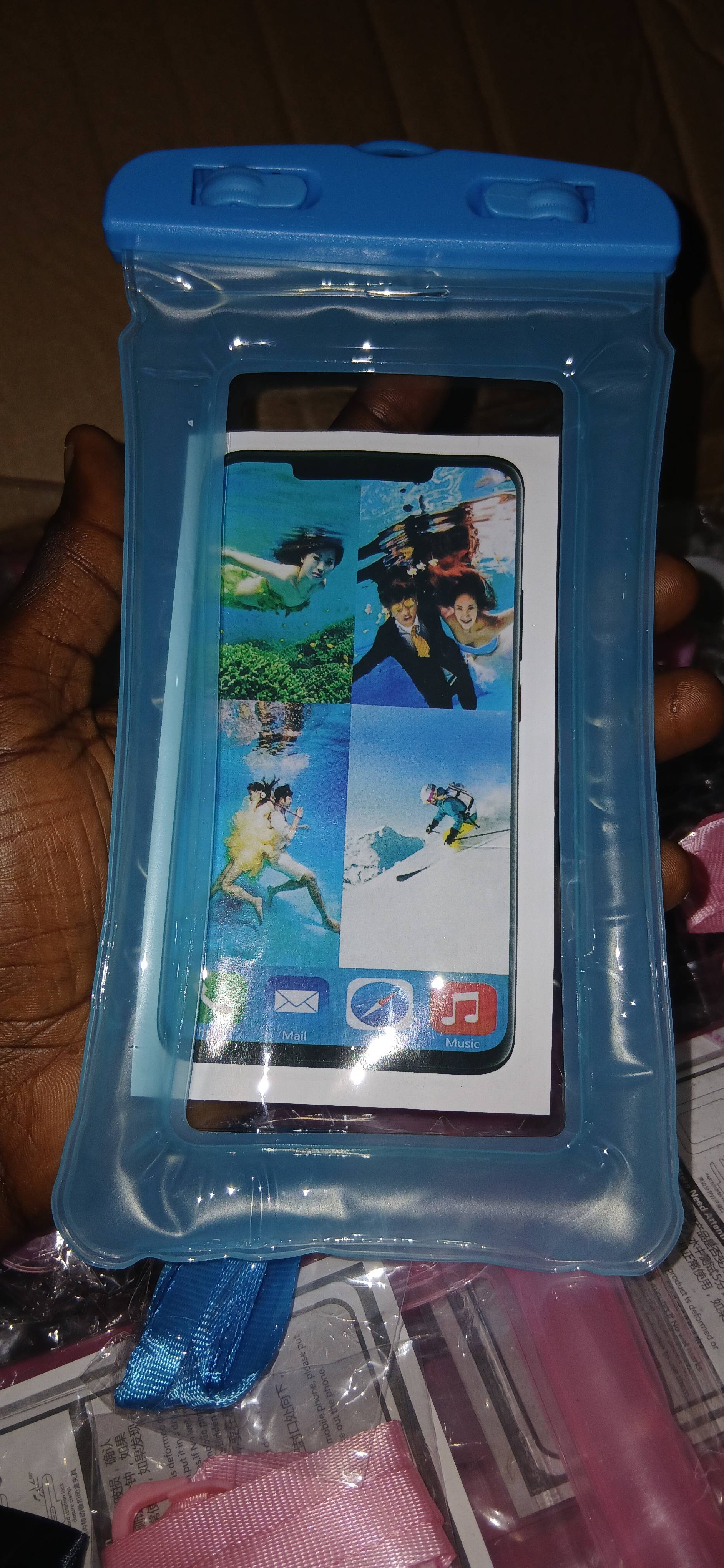 Impermeable pour téléphone